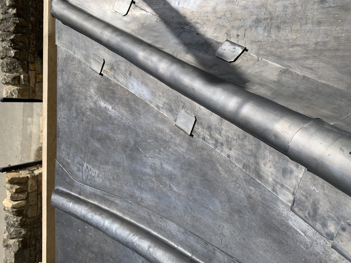 KM_Leadwork's tweet photo. Lead canopy #leadwork #lead #roofing #curvy #heritage https://t.co/MP4Lqf9TAc