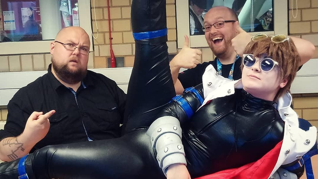 TenderGhostBoi's tweet photo. HAPPY BIRTHDAY @xthedarkone 

This is still my favourite ever photo 

I hope u have a wonderful day!!! https://t.co/Omp7ulf1rl