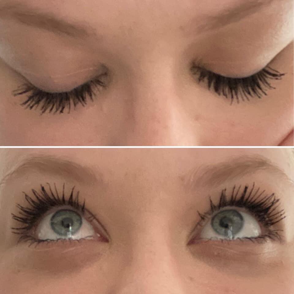 cherylthrush's tweet photo. So lovely ladies - have  you recently purchased the 4D mascara from me? 🙋🏻‍♀️

💕Do you love it?? 😍

💕Do you know a friend or family member that would love it too? 😳

🥰Share the news! 🥰Refer a friend! 🥰Buy one as a prezzie? 🥰We all need some love at the moment! 💕💕 https://t.co/yuIpW0wswT