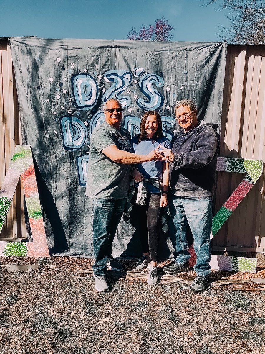 Happy Father’s Day to all of our special DZ dads! ✨