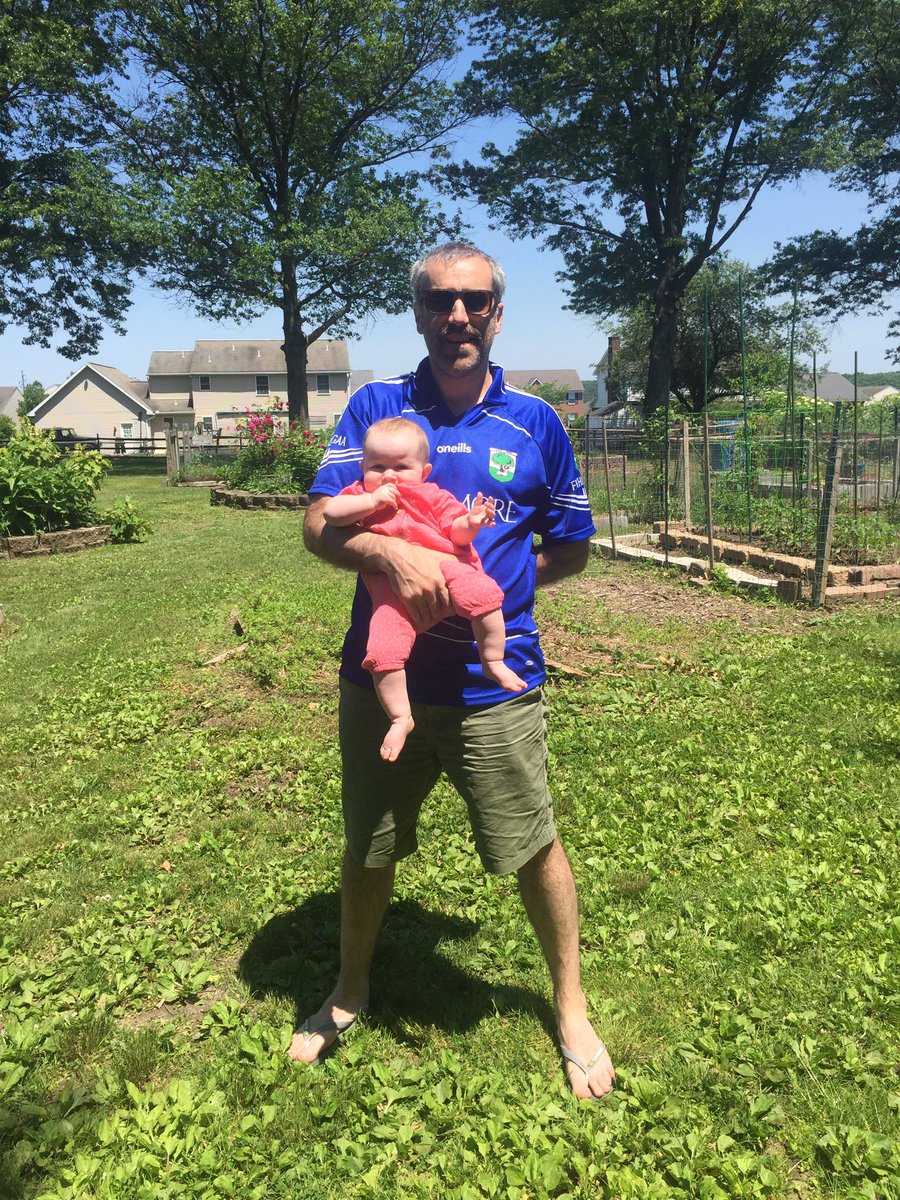 Aisbideach's tweet photo. Happy Father’s Day @gaztronica Your a whopper daidí 😘 https://t.co/AS6Mc1qWeZ
