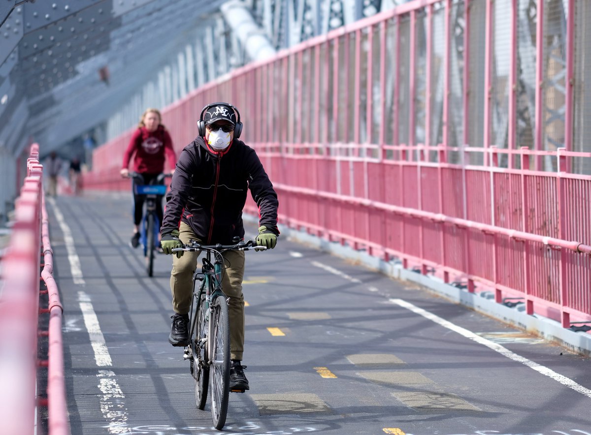 The risks associated with close contact and crowds seem obvious and intuitive. And yet Americans have been fixated on the unlikely possibility that infectious doses of virus would fly off cyclists or creep in on packages  https://trib.al/xzMKmkv 