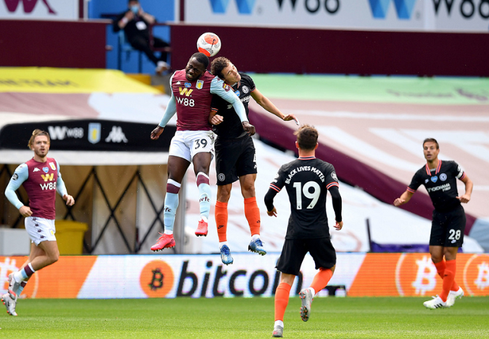 937RhythmFm's tweet photo. #AVLCHE

Chelsea turn things around at the start of the second-half with two quick goals from Christian Pulisic (60') and Olivier Giroud (62')

Chelsea lead Villa 2-1

#ChelseaComeback https://t.co/6Xm1LC1r21
