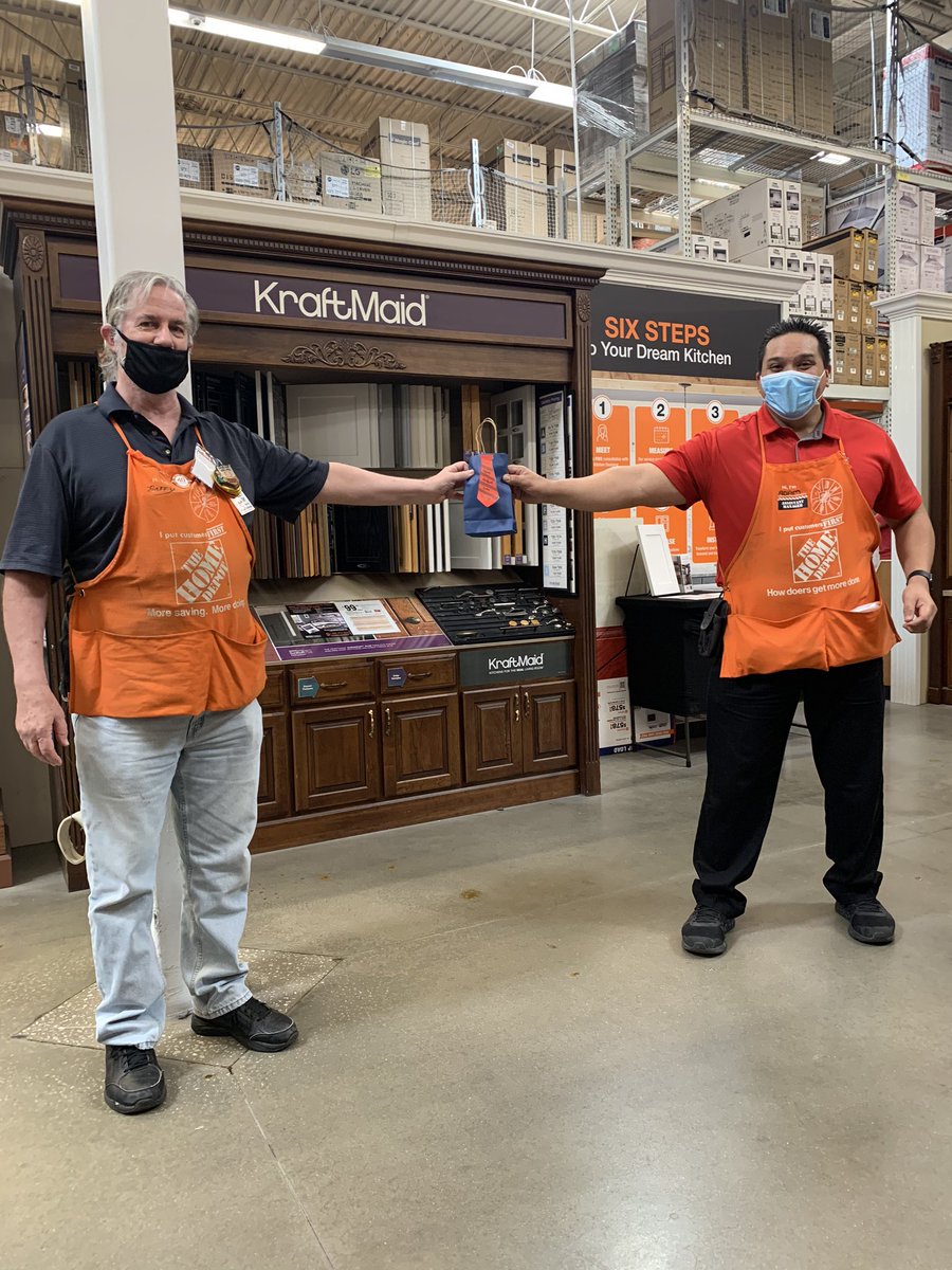 Adam (Trosu) Perez tweet media