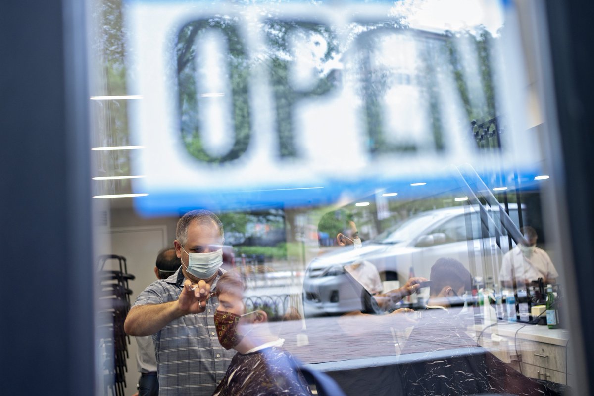 Mask wearing is likely to do the most good in settings where people have little choice but to interact in enclosed spaces: Grocery shopping Riding public transportation Ride-sharing Getting a haircut Seeing a doctor https://trib.al/xzMKmkv 