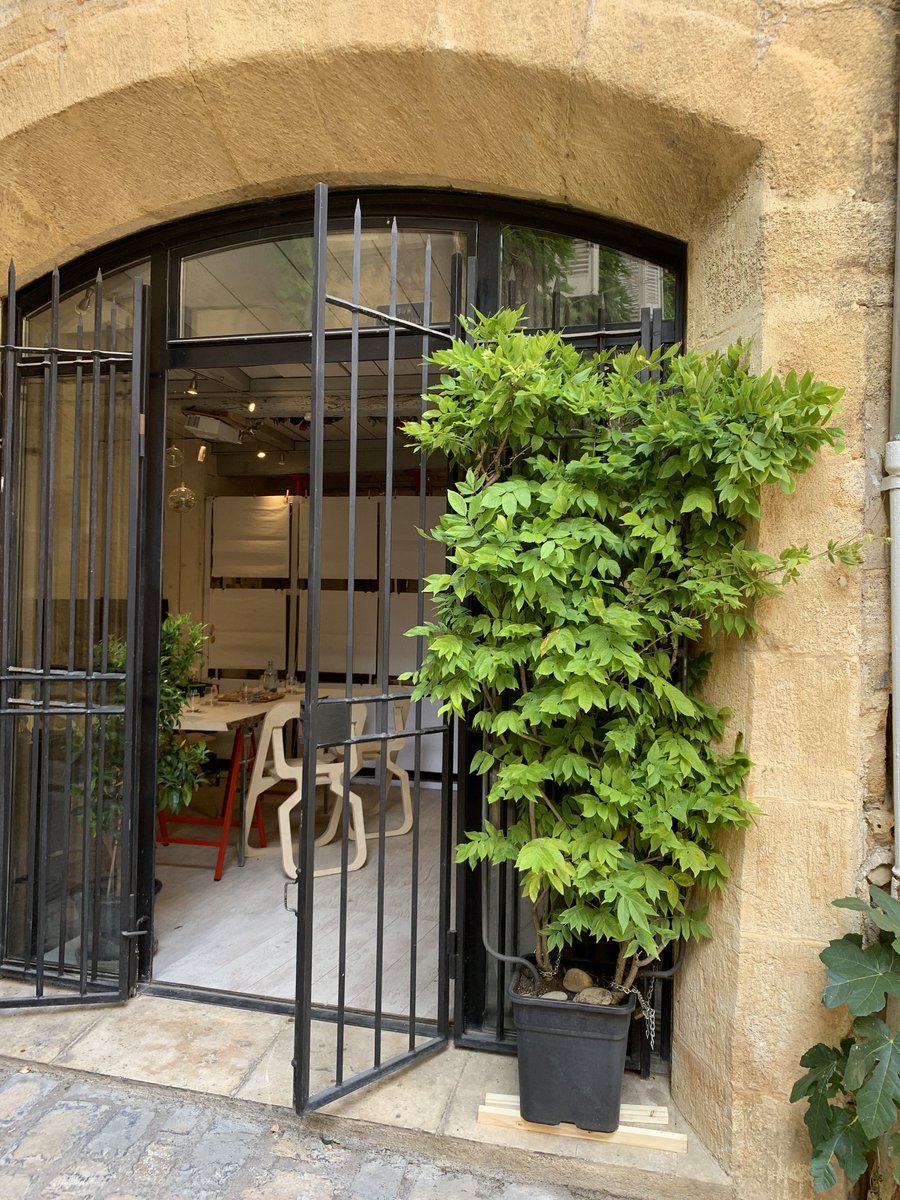 lab_in_the_air's tweet photo. Tadam ✨ Notre Living Lab d'Aix-en-Provence est prêt à accueillir le #sprintdesign pour l'application #AirDIAMS qui démarre lundi 22 juin ! https://t.co/WDH9hXH4eN