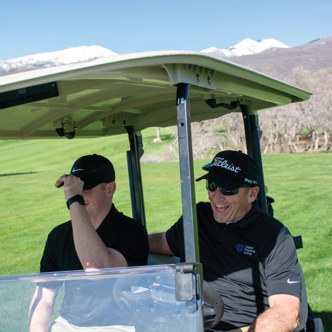 foreUP's tweet image. Happy Father&apos;s Day! We hope you take your dad clubbing this Father&apos;s Day! ⛳

📸: @bountiful_ridge  #foreUPclient

#FathersDay #golfislife #bountifulridgegolfcourse