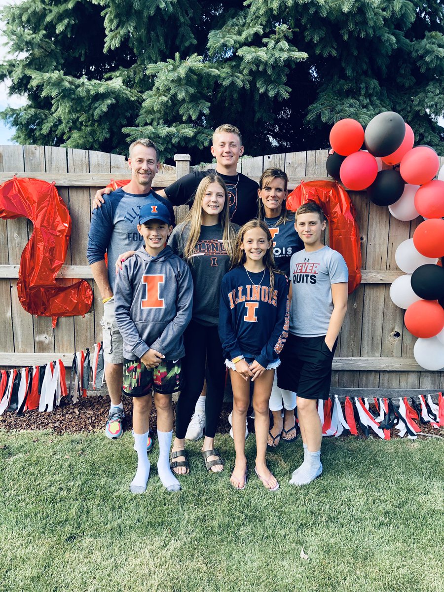 jenibeetham's tweet photo. Happy Father’s Day to all the amazing dads out there...especially the men my kids get to call Dad and Grandpa❤️ https://t.co/DjfGV3eNWb