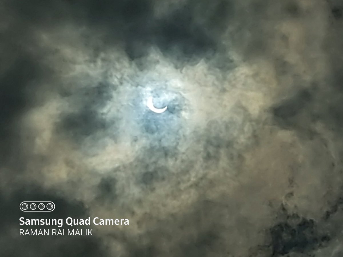 ramanmalik's tweet photo. #SolarEclipsejune2020 #SolarEclipseInIndia #solareclipse2020india #सूर्यग्रहण #सूर्यग्रहण2020 #सूर्य_ग्रहण https://t.co/vAF7in1Jxd