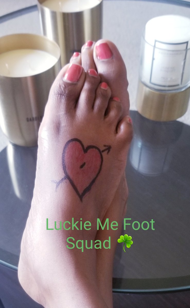 FootLuckie's tweet photo. Foot Love On Father's Day https://t.co/m2iOM2AUvD