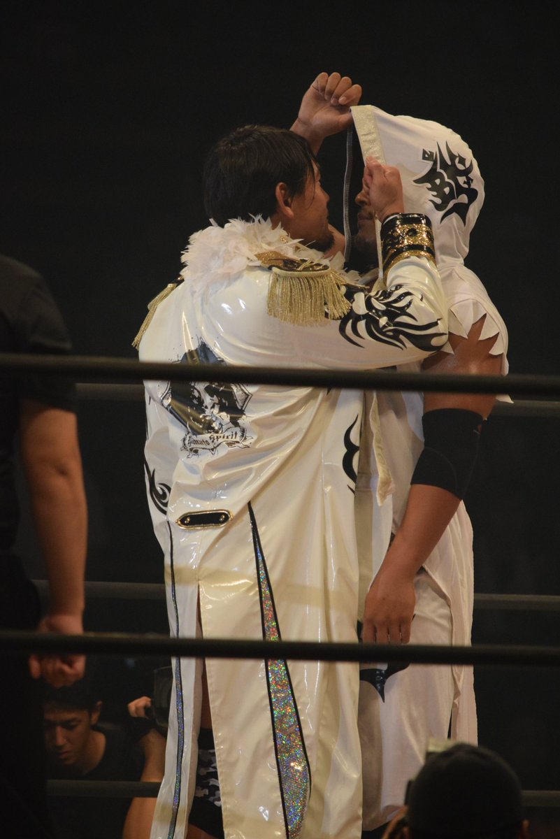 Thread for good Dragon Gate looks/good Dragon Gate pics