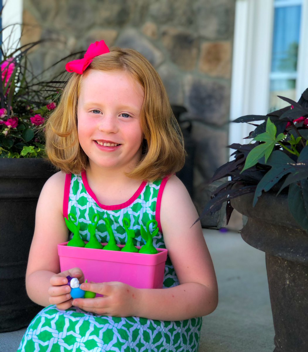 mmessyblessings's tweet photo. Tooth #4 lost yesterday, and #5 is hanging on its last thread! My girl is growing up and ready to enjoy summer! We were #gifted, @blumedolls Baby Pop just in time to enjoy the first full day of summer!
#blumebabypop #summer #summertime #losingteeth #babyteeth #toothfairy https://t.co/8jcB5ilu2K