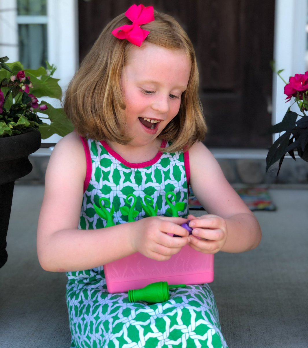 mmessyblessings's tweet photo. Tooth #4 lost yesterday, and #5 is hanging on its last thread! My girl is growing up and ready to enjoy summer! We were #gifted, @blumedolls Baby Pop just in time to enjoy the first full day of summer!
#blumebabypop #summer #summertime #losingteeth #babyteeth #toothfairy https://t.co/8jcB5ilu2K