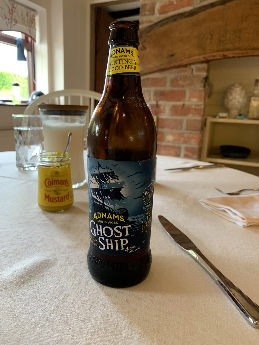 StyringDan's tweet photo. Round of golf with Styring Major &amp; Minor, epic piece of @Portly_Gent beef for dinner, washed down with a couple of @Adnams Ghostship and an @TheWineSociety Exhibition Fleurie. Non too shabby Fathers Day if the truth be known #FathersDay #Winning https://t.co/FqnvpmoEWY