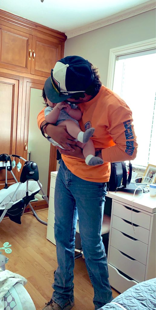 Shout out to all the dads that be working hard for their families. Happy Father’s Day 🤞🏻 #FirstFathersDay