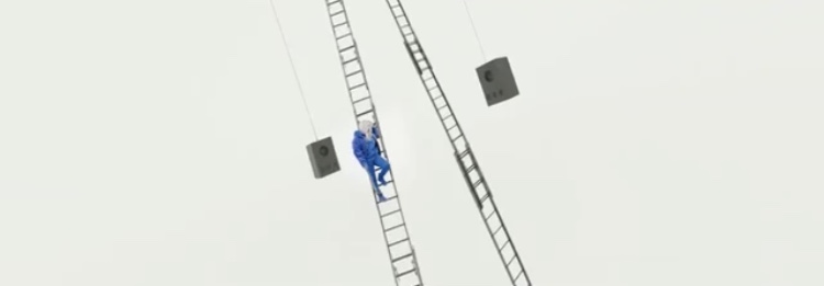 10) Heard of the song ‘Bored’? Probably not, bc it’s saturated with symbolism of someone climbing a ladder to something we never see. She’s wearing all blue (In occult comms, blue=water=information), in another white room, climbing ladders.