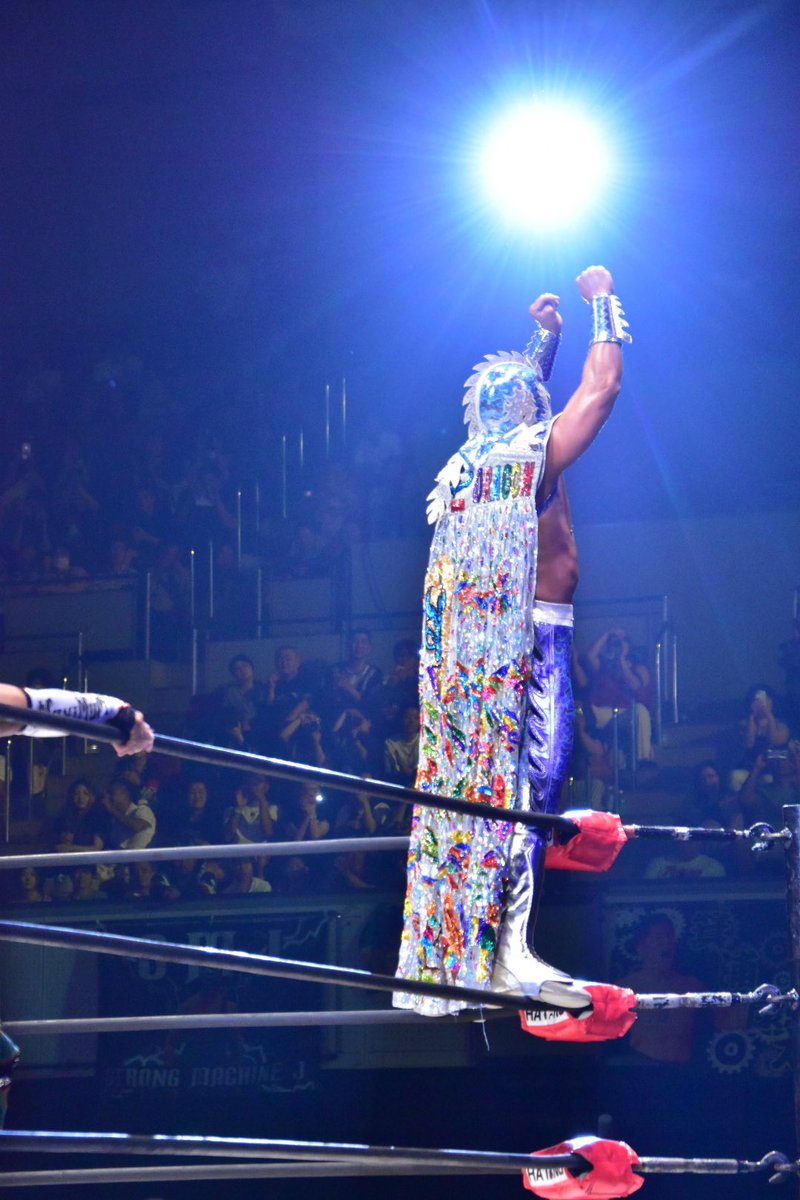 Thread for good Dragon Gate looks/good Dragon Gate pics