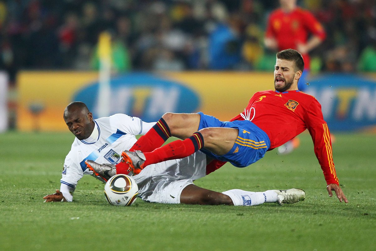 fifaworldcup_fr's tweet photo. ⏮#OnThisDay, il y a🔟ans...

🇵🇹 Portugal 7-0 RDP Corée 🇰🇵
🇨🇱 Chili 1-0 Suisse🇨🇭
🇪🇸 Espagne 2-0 Honduras 🇭🇳

#WorldCup | #CM2010 https://t.co/NeQhN1xoBT