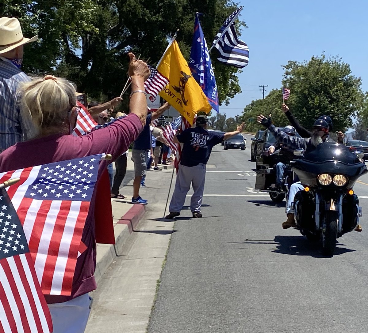 IngrahamAngle's tweet image. Tell your dad you love him.  Show your country you love her.