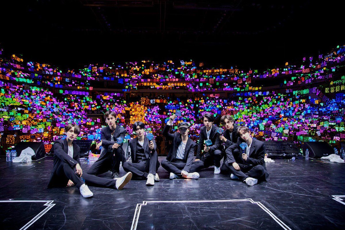 JustinHuangFr's tweet photo. Aujourd’hui on fête les 2 ans de NEX7 🥺
2 ans déjà, 2 ans que les garçons nous apportent de la joie et de la bonne humeur 💕
#乐华七子NEXT成团两周年快乐 #2YearsWithNEX7 https://t.co/J8f6v6Y0l6