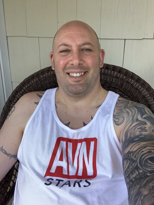 Happy Father&rsquo;s Day to everyone https://t.co/YFMoviciGL