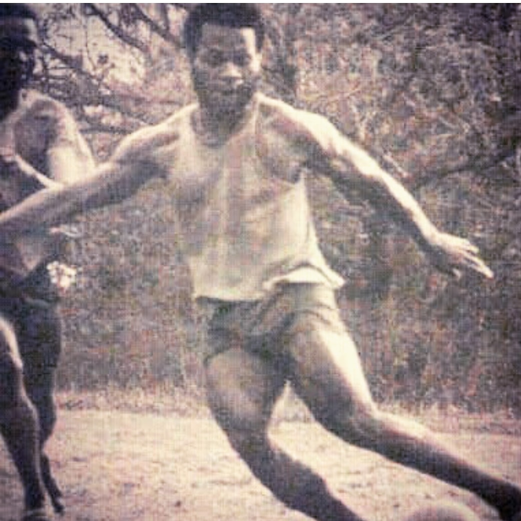 AmaraEnyia's tweet photo. Y'all already know how I feel about my Dad 🥰🥰🙌🏾. Got my strong will from Mom and strong CHILL from Dad. And the discipline. Definitely the discipline.💪🏾
The greatest🙌🏾❤. #Warrior #Protector #Eze #Nnam #Enyia #DaddysGirl #FathersDay https://t.co/ilt7c29HL8