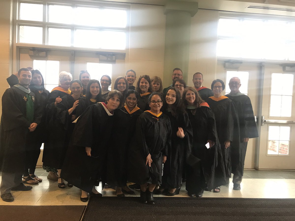 MrsK_LHS's tweet photo. Was just looking at the photos from last year, too! #LHSScience @LivSchools @DrKuziola @LHSPrincipalNJ @DoctorGemellaro https://t.co/KEhUqZmcqv