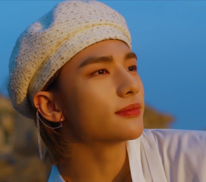 reason one ;they get to see hwang hyunjin every day