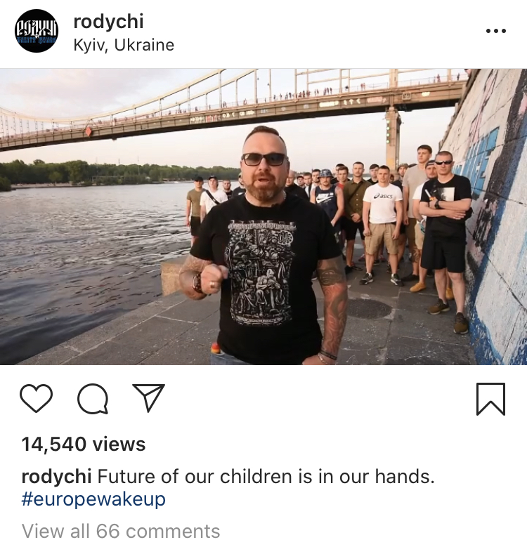 Oleksiy Kuzmenko on Twitter: "Ukrainian far right voice "words of support"  to "those" in Europe, USA, the UK who "defend our cities from looting[...]  and destruction of European heritage": Dynamo Kyiv's "Rodychi"