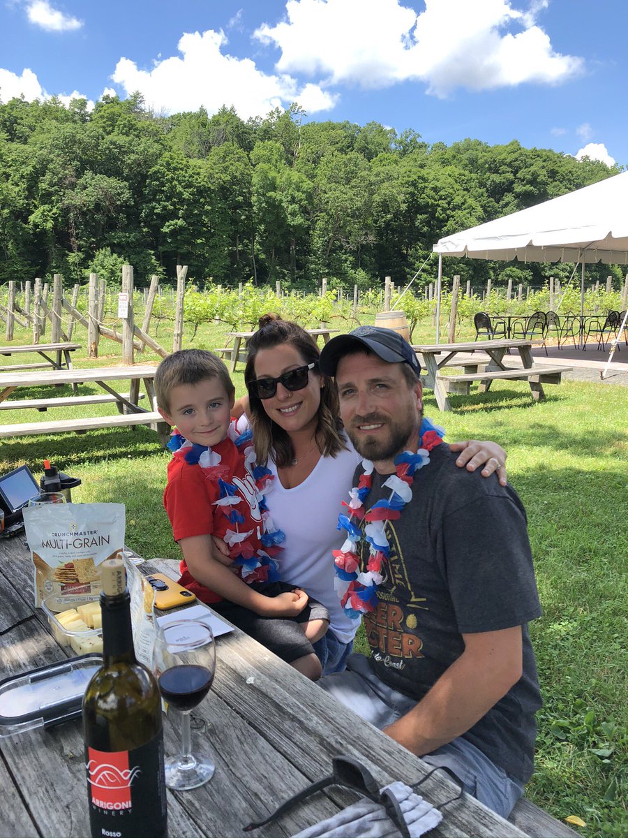 arrigoniwinery's tweet photo. Just a few of the Dads we’re celebrating today!!🍷Our acoustic performer, Mike Rau, is just getting started &amp; will be here until 5:30 PM🎶 See you soon! We’re open until 6 PM! 🍷 https://t.co/2wN4SgCnIh