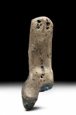 Mais au Préclassique Ancien arrive surtout la toute première figurine anthropomorphe de toute la Mésoamérique !! Ça se passe à Zohapilco, près de Mexico, vers 2200 av. J-C !