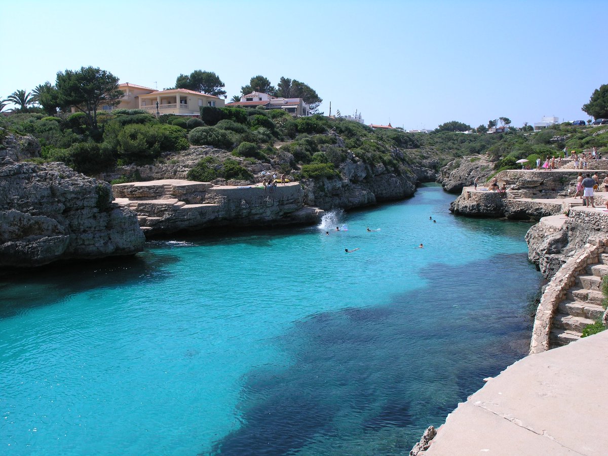 Escranc's tweet photo. Cala en Brut #Menorca https://t.co/nBNAHSeAkA