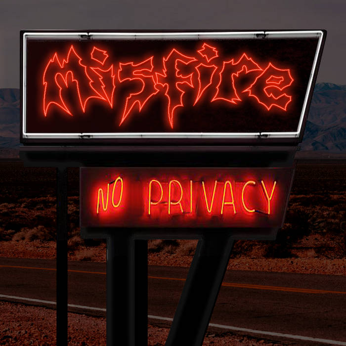 Midnight_Furie's tweet photo. #Furieans On tonight's #MidnightsMetalGrinder #RadioShow
#Misfire
#LivingGate
#ThrashMetal #DeathMetal #NewMusic #SundayVibes #SummerSolstice #Furielicious
@metalmeyhem 
@siobhan_trigg @ChatsongMusic @ITHERETWEETER1 @936Arrow @dorner_martina @JeffA92234 @TheMetalBaker @Cilgrug https://t.co/ys6wP7zpn2