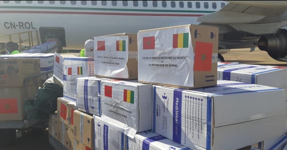 In Conakry, the Moroccan aid was received by the Guinean Minister for Foreign Affairs, HE Mamadi Toure, and the Minister Counselor for the Presidency, HE Mohamed Lamine Dounbouya.  @MoroccoGuinea