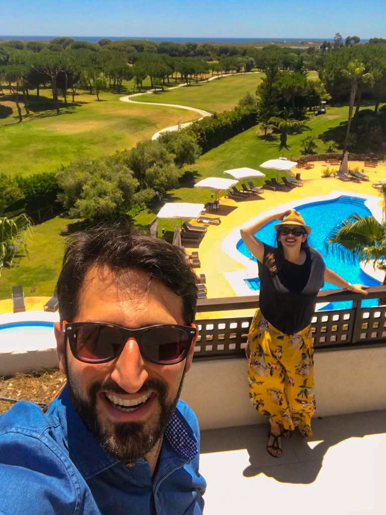 atomarpormundo's tweet image. ¿Qué  has hecho en el primer día de la nueva normalidad? Nosotros nos hemos venido a #ElRompido. Aquí hemos pasado dos días de lujo en @PreciseRompido , en la reapertura de este hotel de 5* con golf, spa, piscinas... Planazo para este verano tan particular. #PreciseElRompido