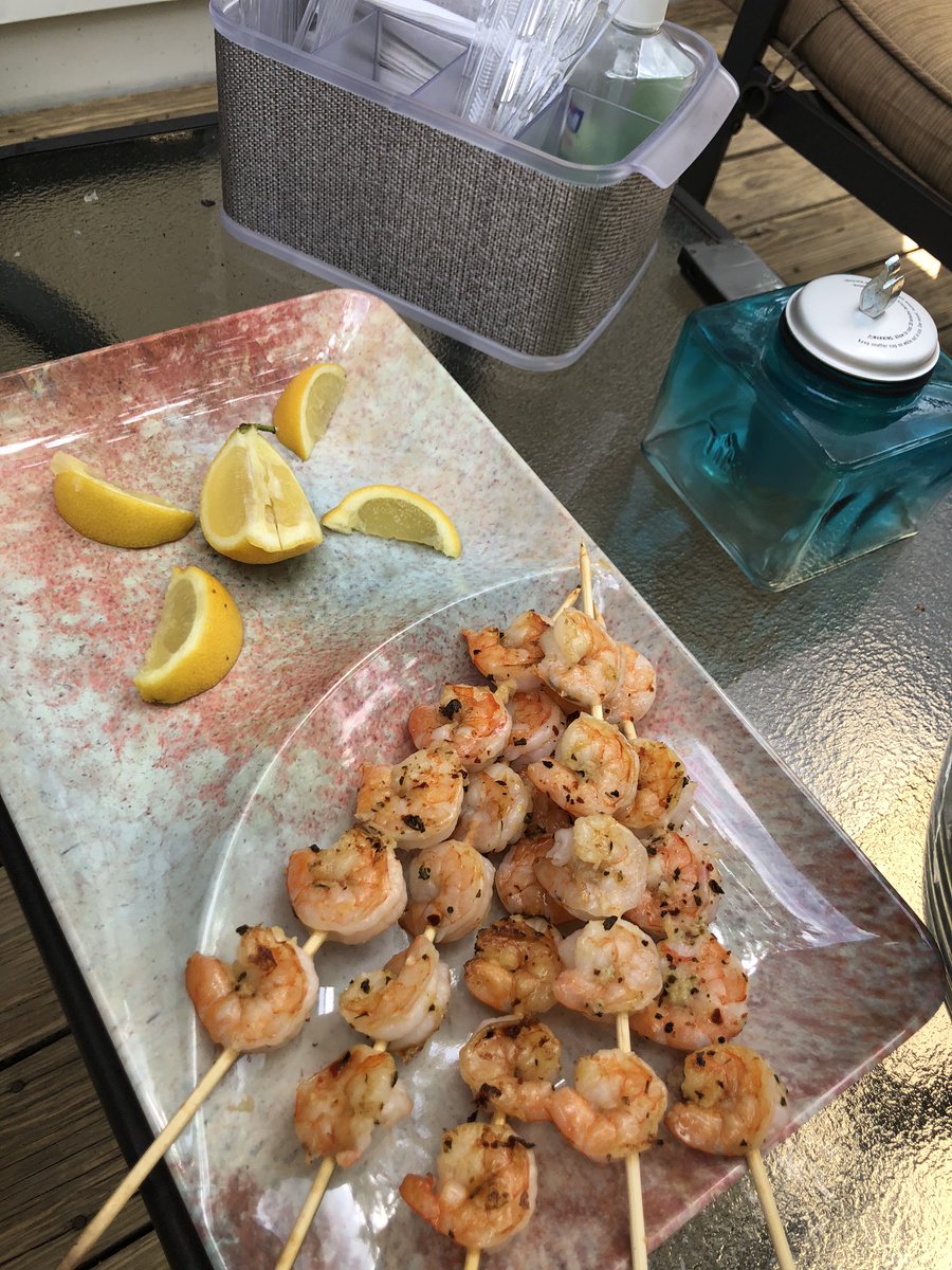 Move_withlee's tweet image. #WEBBQin#shrimp🍤#Cravings #ChrissyTiegen
