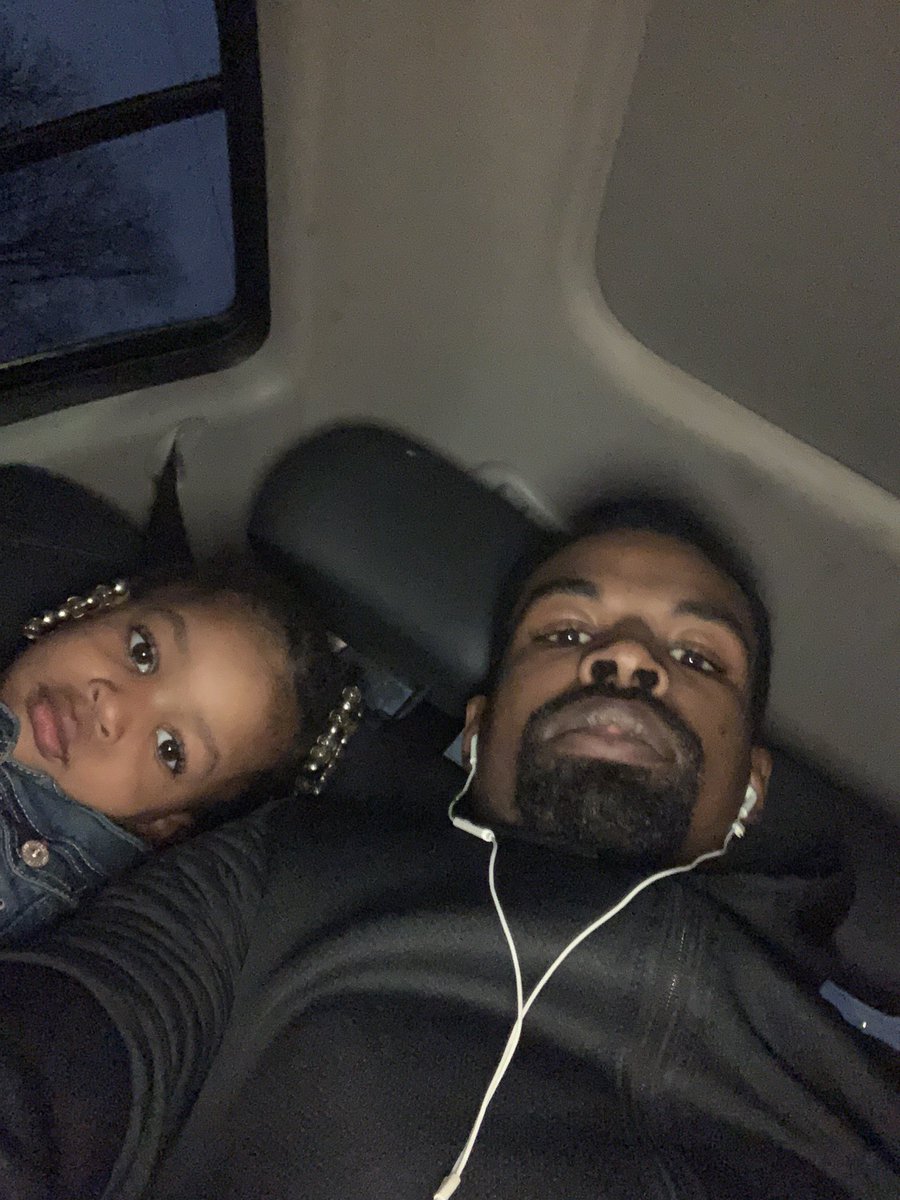 RoadBoyTrePound's tweet photo. @GorillaMamaWho 💪🏾💙 https://t.co/Ys2mS5sZgS
