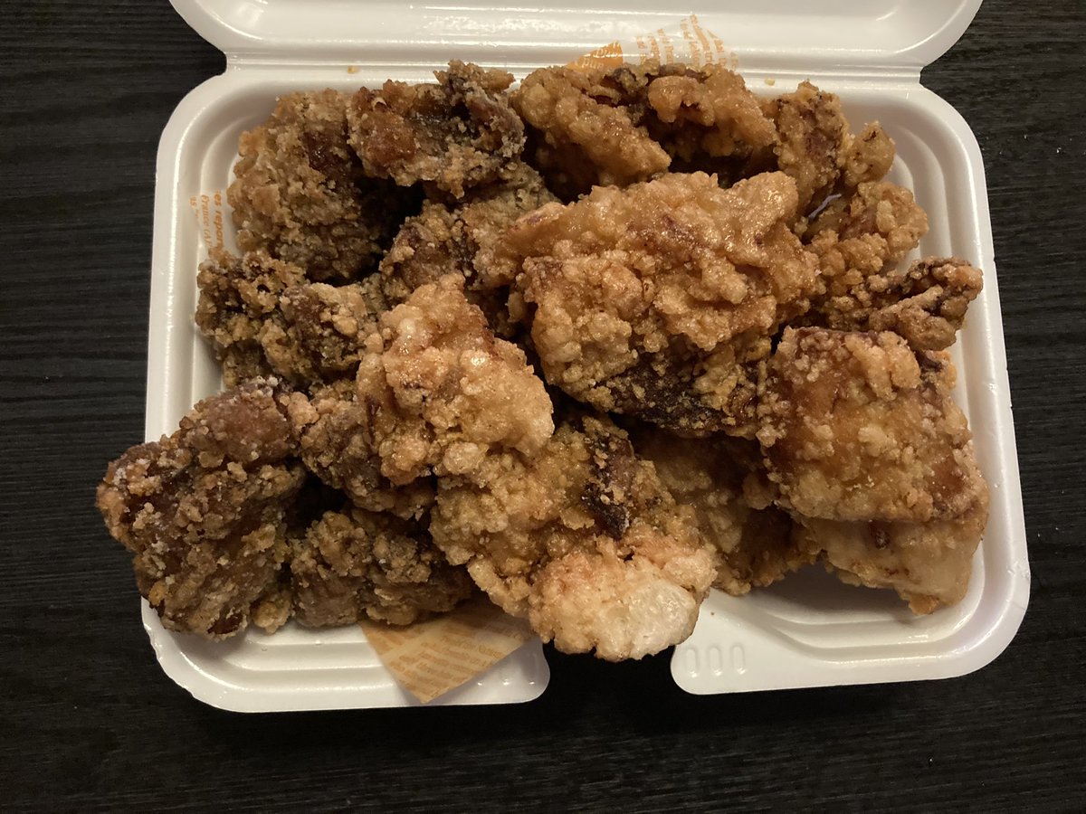 iwao_kanazawa's tweet photo. から揚げの天才 蓮根店
祝!2020.6.20 開店
ファミリーパック ¥1058
(ネット予約キャンペーン10個→12個)
#から揚げの天才 #鶏肉の唐揚げ #から揚げ #唐揚げ #デカから #ファミリーパック #テリー伊藤 #新店 #テイクアウト #行列 #行列店 #東京 #蓮根 #friedchicken #newstore #tokyo #hasune https://t.co/9uy0YVRETu