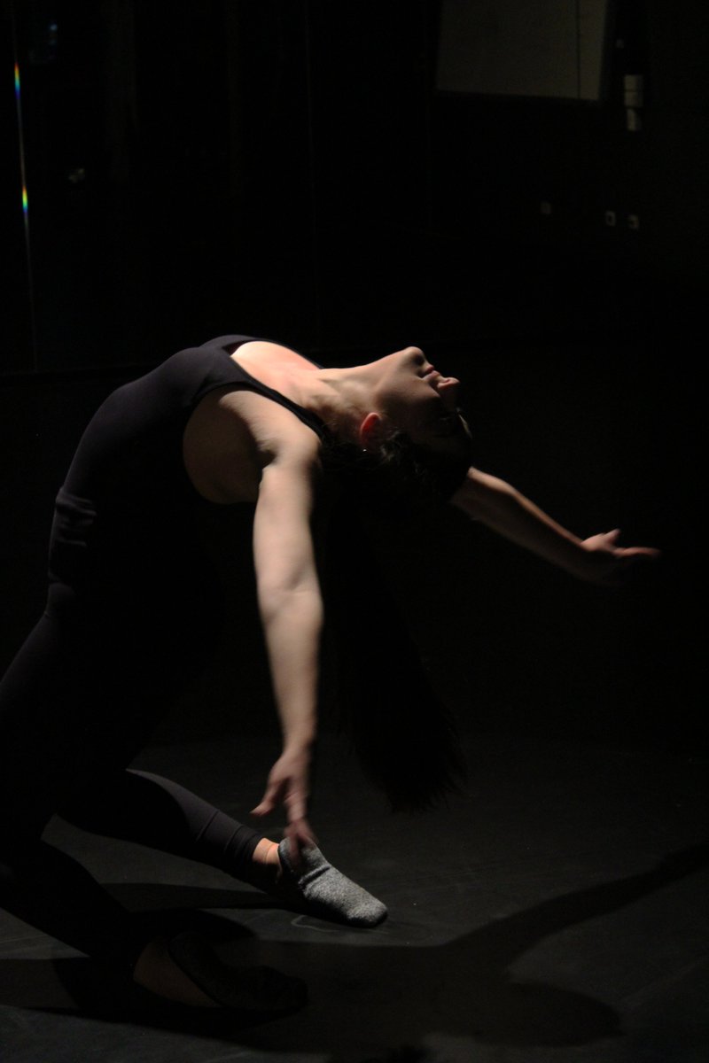fountaingatesc's tweet photo. Our VCE Dance Students have been working incredibly hard during the the past five weeks, pushing themselves physically and technically in learning and perfecting their dance assessment “Energy,” choreographed by our VCE Dance teacher, Ms. Gulen #Dance #Victoria  #education https://t.co/9E4AmsPGyw