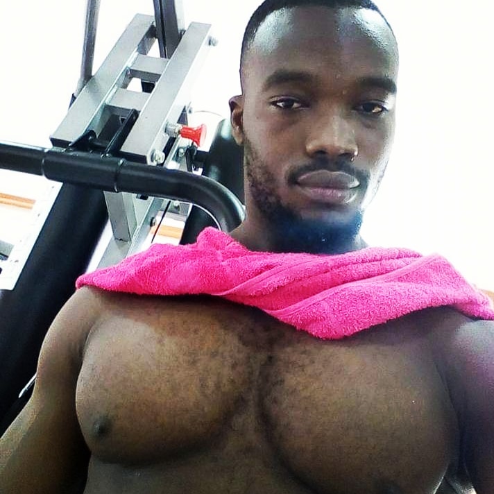 orator_king's tweet photo. Say zaddy and retweet then make a wish in my dm I promise to redeem. https://t.co/qTczejVLMY