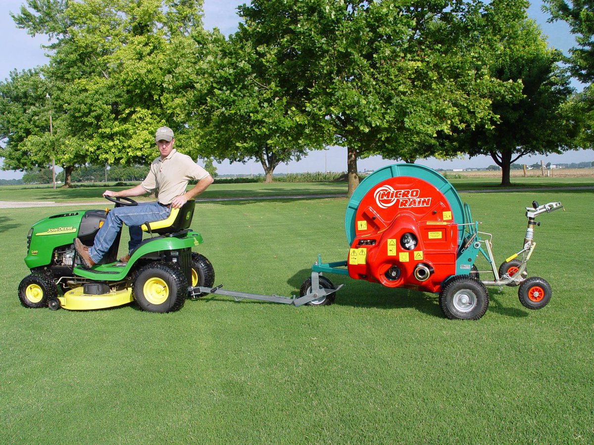 microrain2000's tweet image. When Dad has a Micro Rain he can REALLY enjoy Father's Day with no worries about if his yard has been properly watered.....Micro Rain will do it for him and then automatically shut off when finished.... Happy Father's Day!

#Microrain #happyfathersday #automaticshutoff