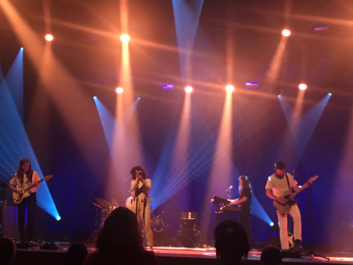 mayaVirg's tweet photo. Fantastische avond in de @TiVre_Utrecht! Zo fijn om weer muziek te voelen, te luisteren en te delen. En traantje weg te pinken bij NL Bach Ensemble tot Billy Holliday #music #walktheline #findingthenewgroove? #smartdistance https://t.co/dGKf2R6kw2
