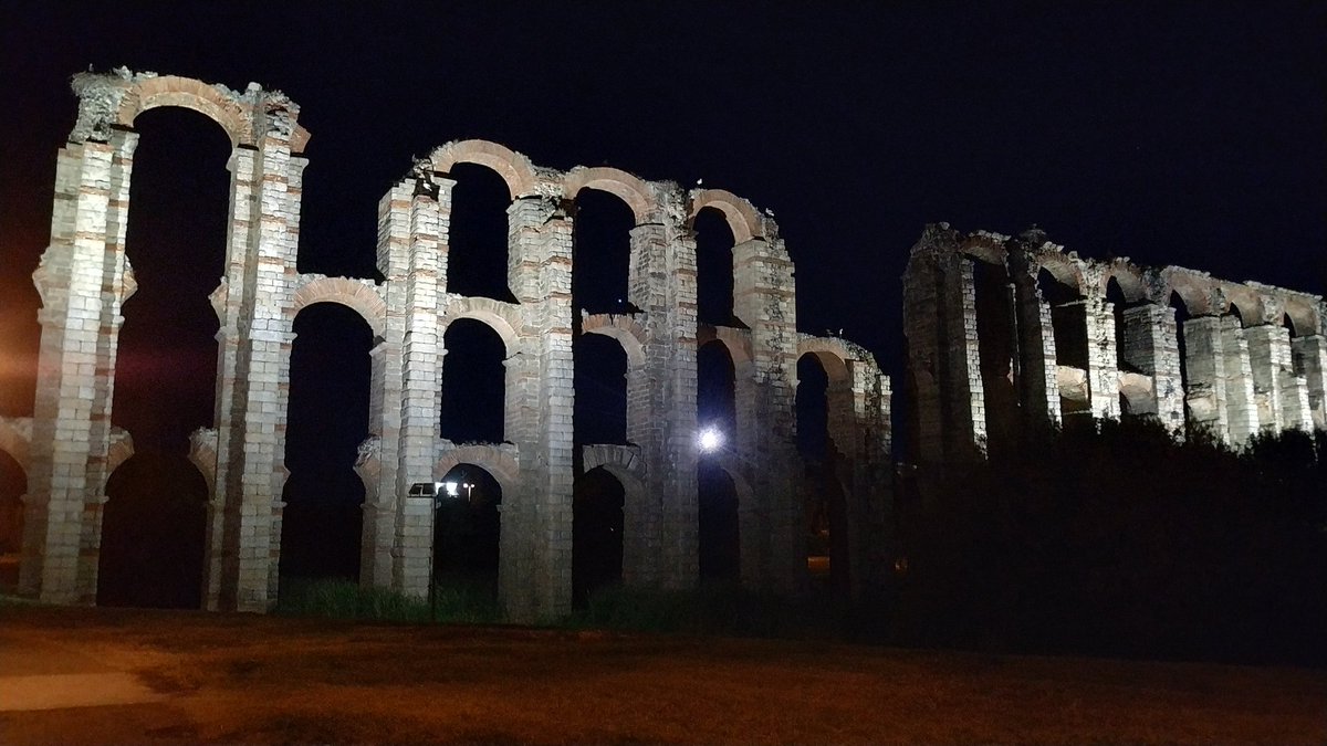 HostalAnas's tweet photo. Por lugares como este, Mérida bien merece una visita.
Este verano queremos #VolveraVerte #MeridaMola https://t.co/tnhd2phYZR https://t.co/ZZVhFafGCa