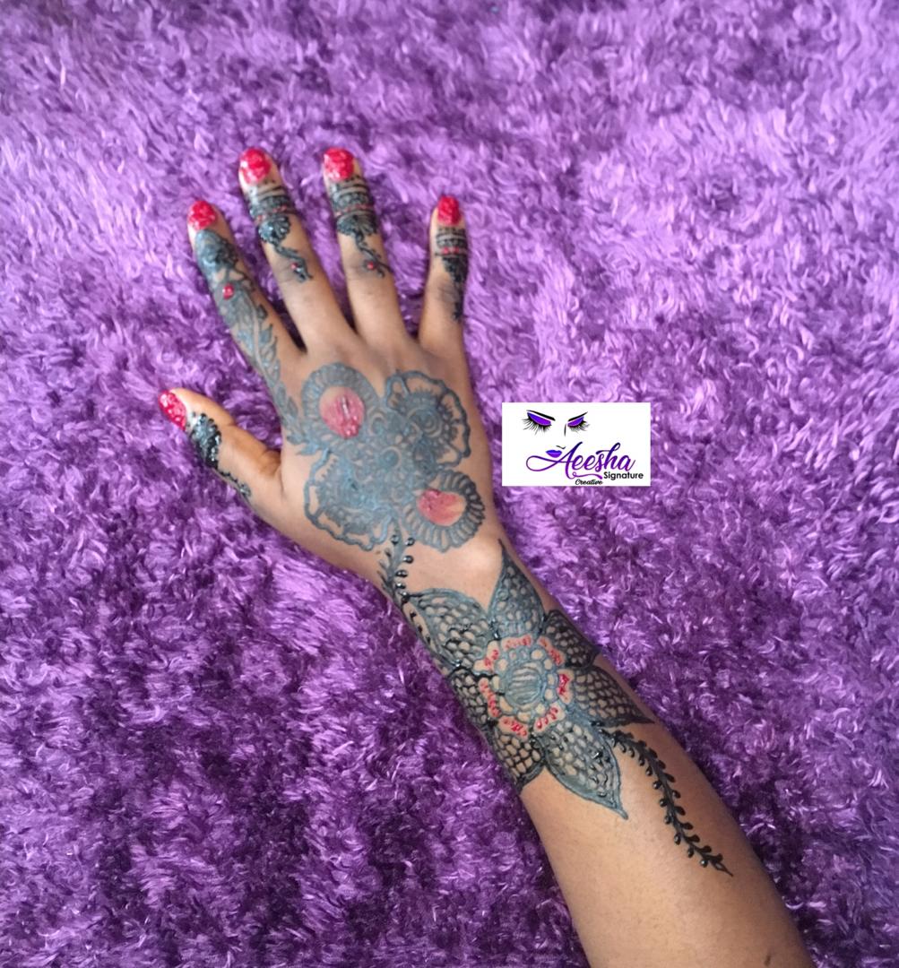 thisnnamdi's tweet photo. Please RT, her customer might be on your timeline https://t.co/JQHdqMsqst