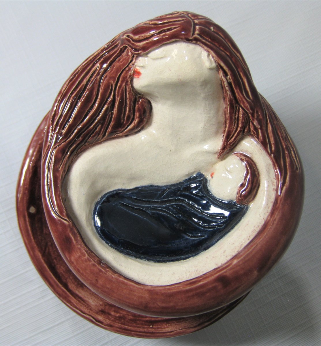 ArolDesign's tweet photo. Excited to share the latest addition to my #etsy shop: Mom and baby ceramic sculpture original handmade mother's love 2019 https://t.co/pr1xvrOSNp #red #white #nursery #tabletop #clay #sculpture #humanshape #sculptureart #womenart
https://t.co/2K8merqLPW https://t.co/6K6T2njG3c