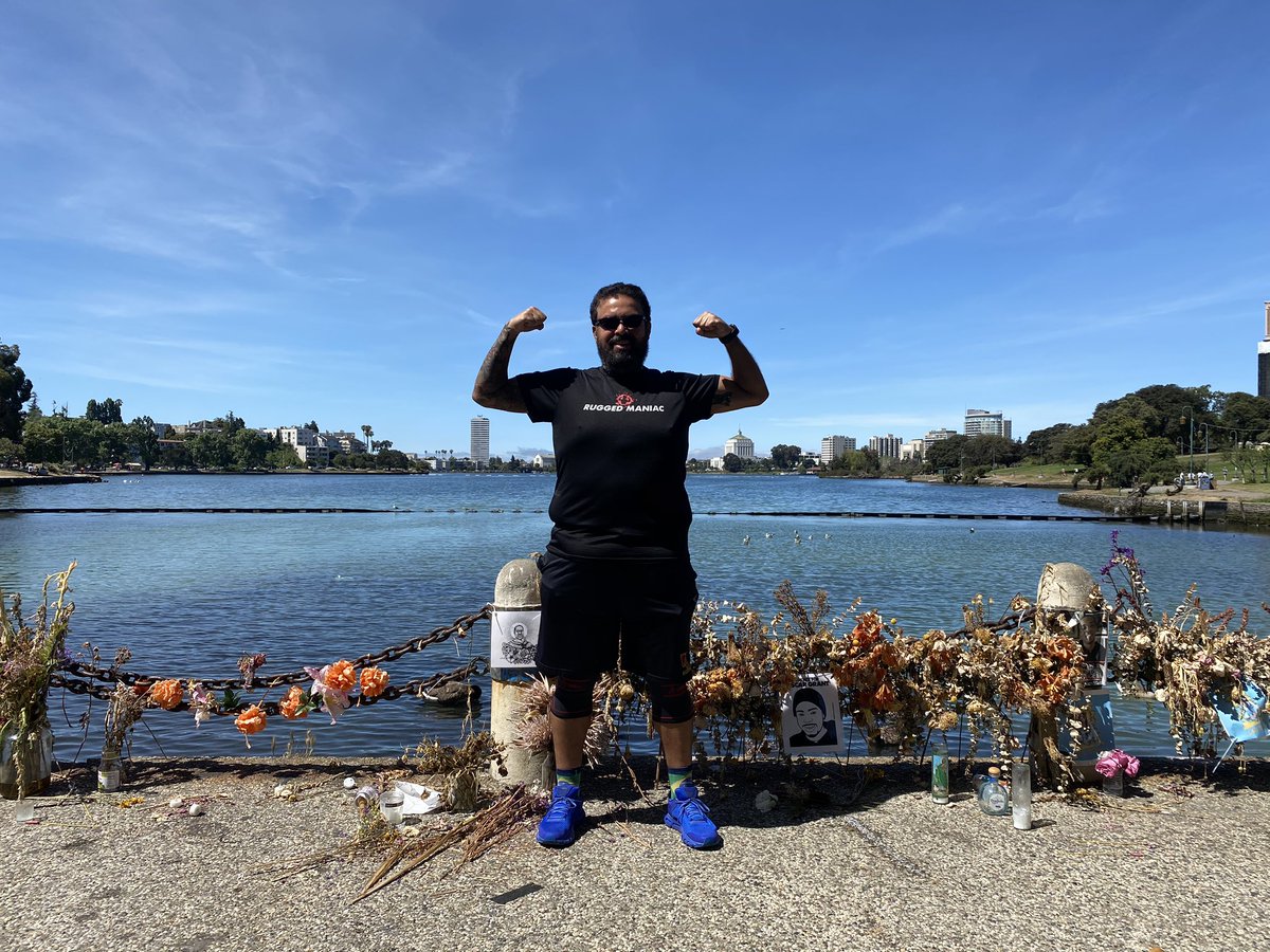raudelwilson's tweet photo. Happy Father’s Day! I did it Fam!! Completed the @RuggedManiac Virtual Challenge. I ran a 5K (one lap around Lake Merritt) and completed 30 Mountain Climbers, 30 Crunches, 30 Push-Ups, 30 Lunges, & 30 Burpees! 😎🙏🙌💪🔥 #RMVirtualChallenge https://t.co/PSMmB1QeEA