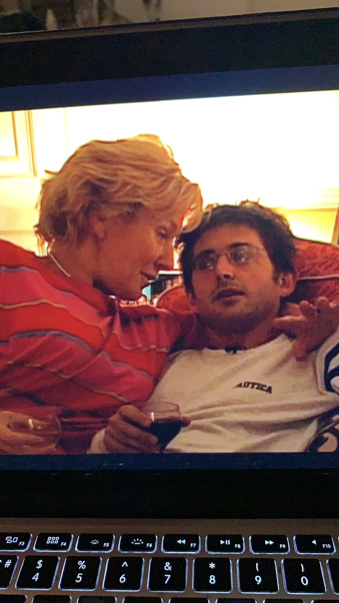 Louis Theroux tweet media