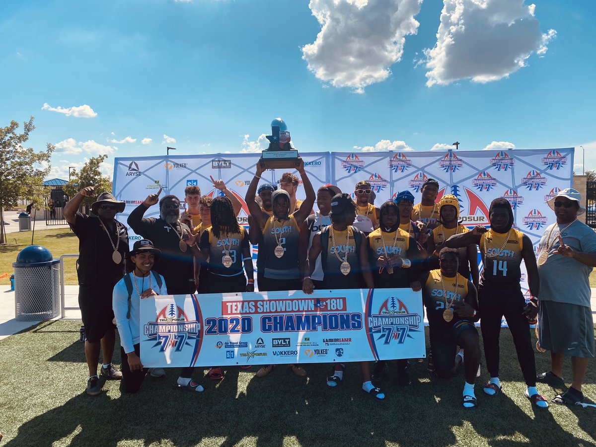 Fury7v7's tweet photo. Congrats fellas for all your hard work and determination. Strike Hard! Strike Fast! Strike Quick! We are Buzz Gang South! @TrueBuzzFB 8-1 on the Weekend! https://t.co/B7MyYIh63O
