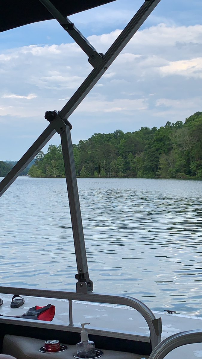 Norris Lake relaxing!!