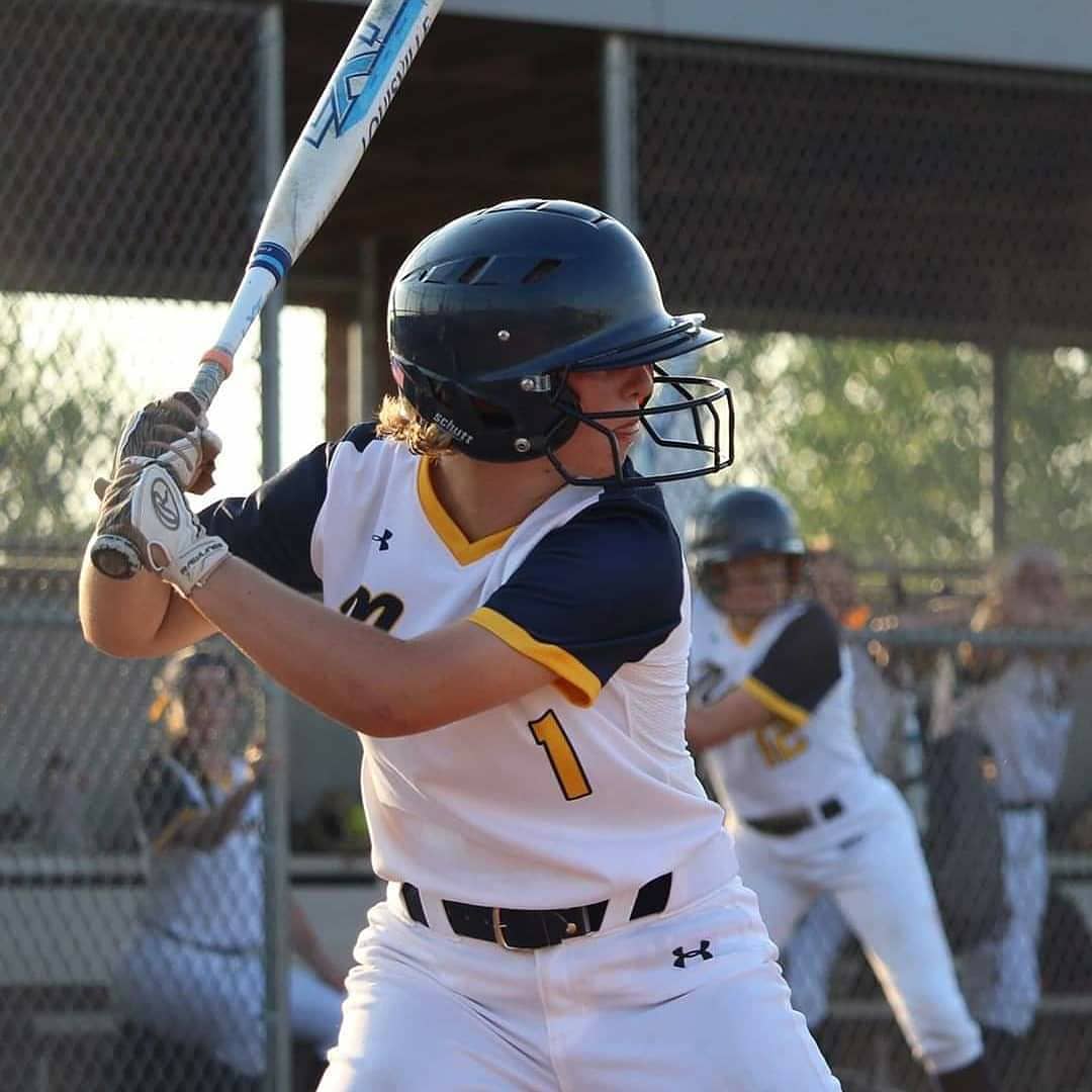 dcpressure's tweet photo. COMMITMENT!!

Congrats 2021 INF Avery Gifford on her commitment to continue her education and softball career at MO Valley! @SoftballValley @coachjannusch @avery_gifford #DCPressure https://t.co/0Elukup8Z0
